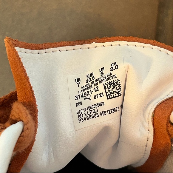 Puma Suede Leather Sneakers - Picture 9 of 14